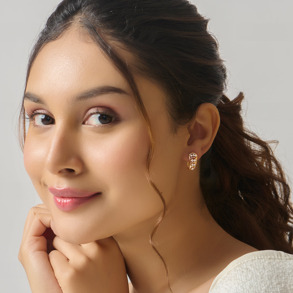Aakriti Bar Cluster Hoop