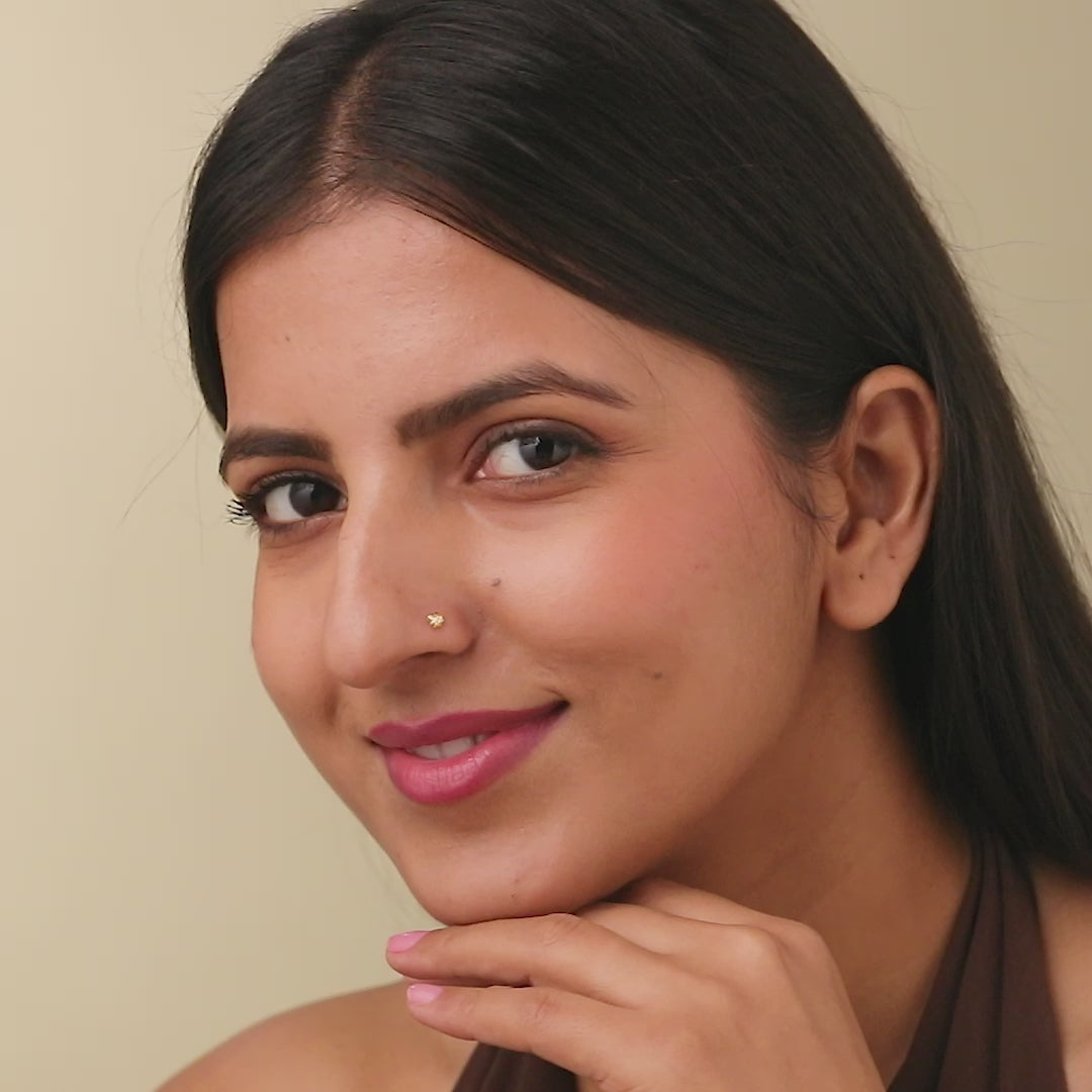 Petal Prism Gold Nose Pin – Simple 18K Nose Pin Gold Design for Women