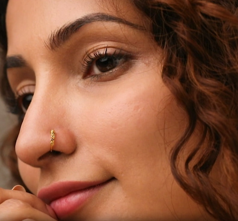 Solar Orbit Row Gold Nose Ring – Elegant Gold Nose Ring for Women